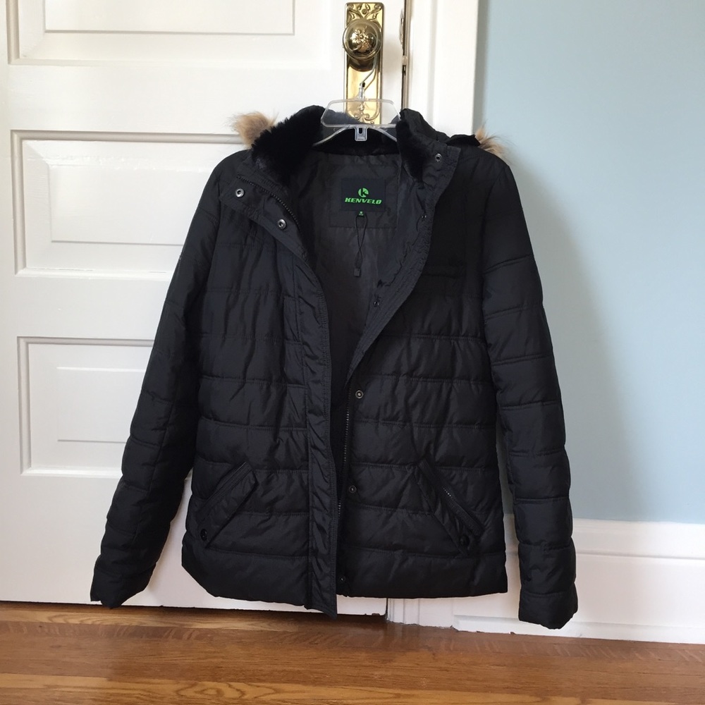 Puffer coat with faux fur lining